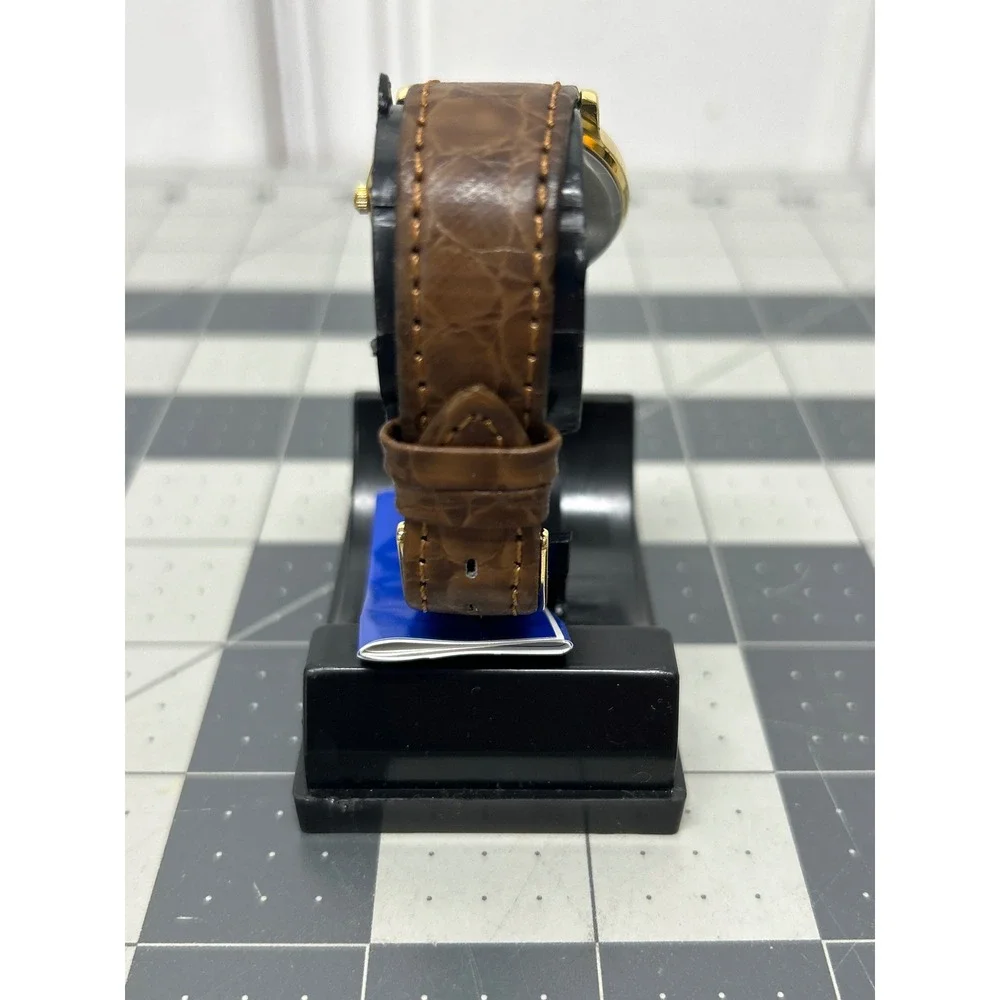 Vtg Jemis‎ Quartz Watch Gold Brown Leather Strap Cream Dial Needs Battery NOS